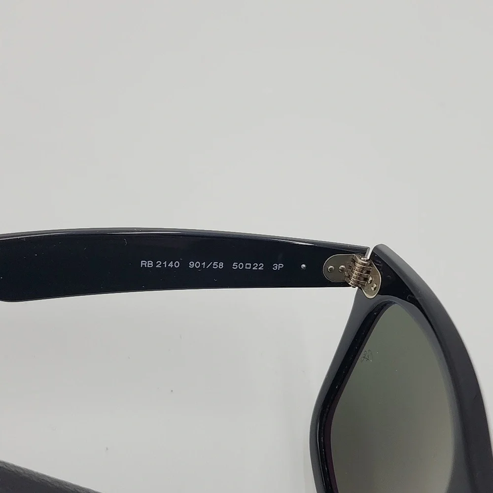 Ray-Ban Black Sunglasses with‎ Case